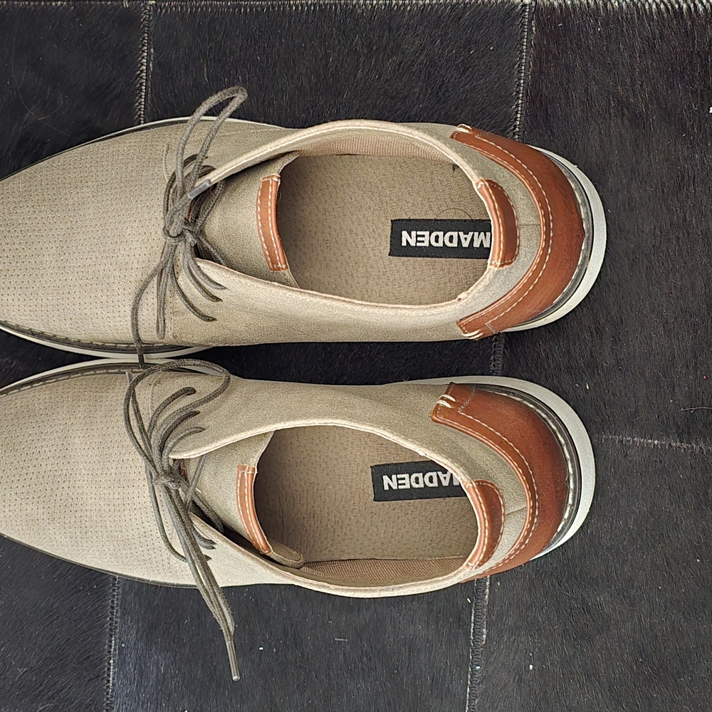 Men's Dress Shoes - Picture 5 of 6